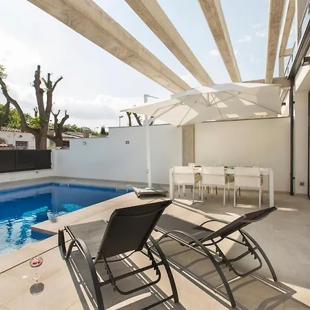 Villa 2012 Montseny 152b By Homeselectspain *