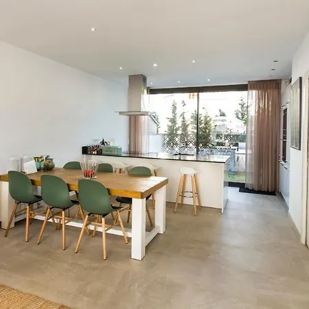 2012 Montseny 152b By Homeselectspain Villa *